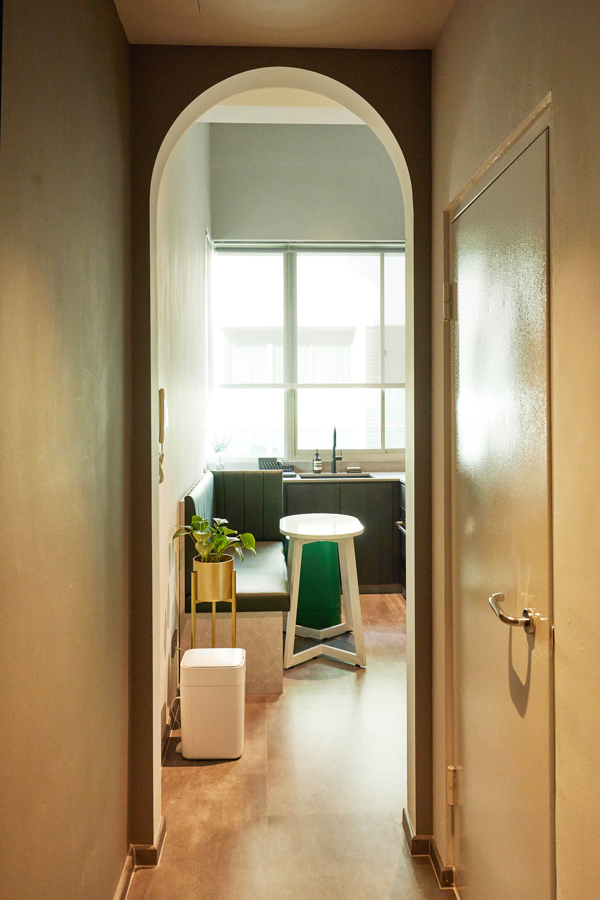 Home bar house tour - foyer