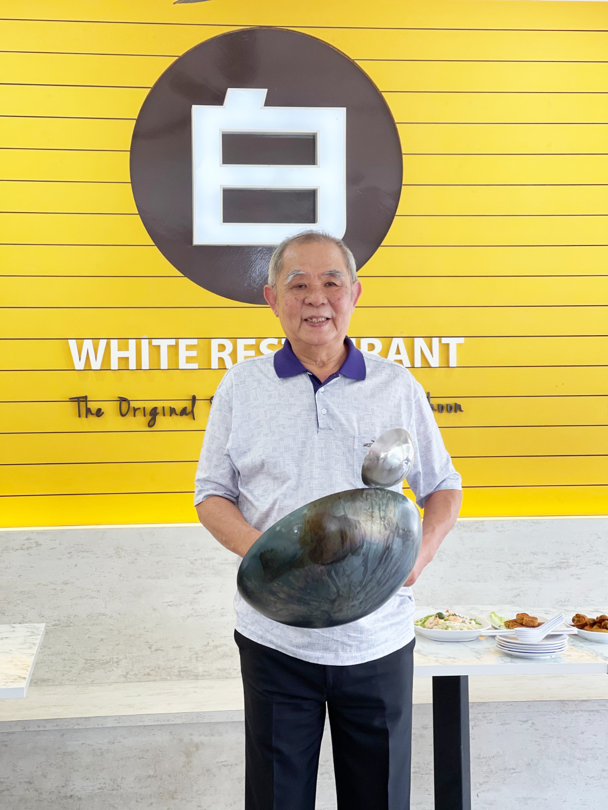 From selling white bee hoon to prawn mee