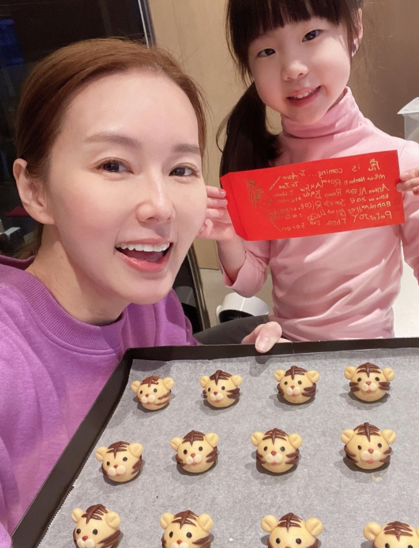 Yvonne Lim baked these adorable tiger tarts