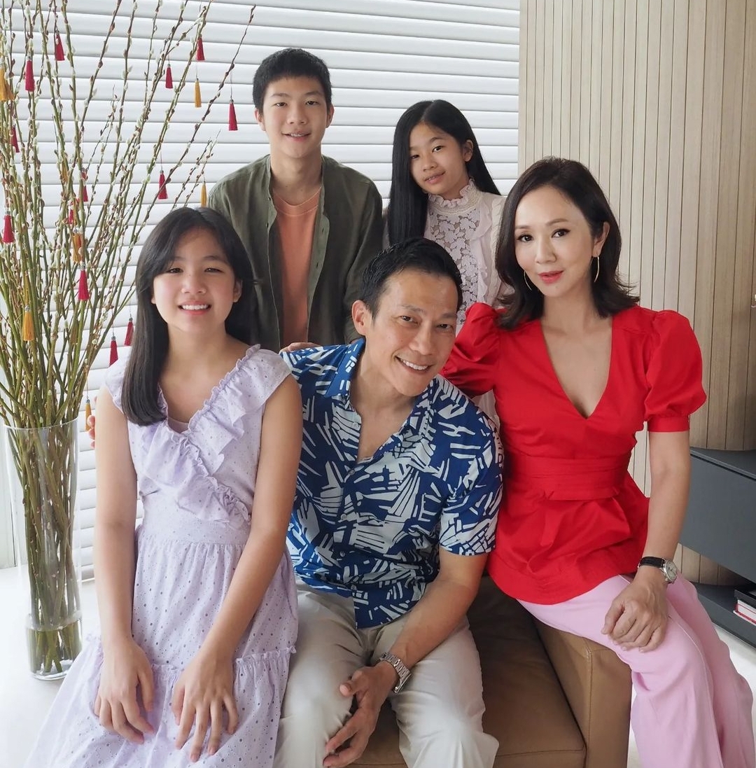 James Lye, Diana Ser, and family