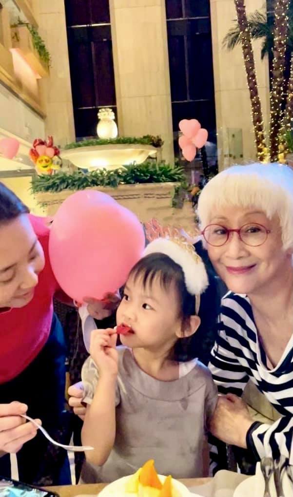 Manna with her daughter and one of two granddaughters