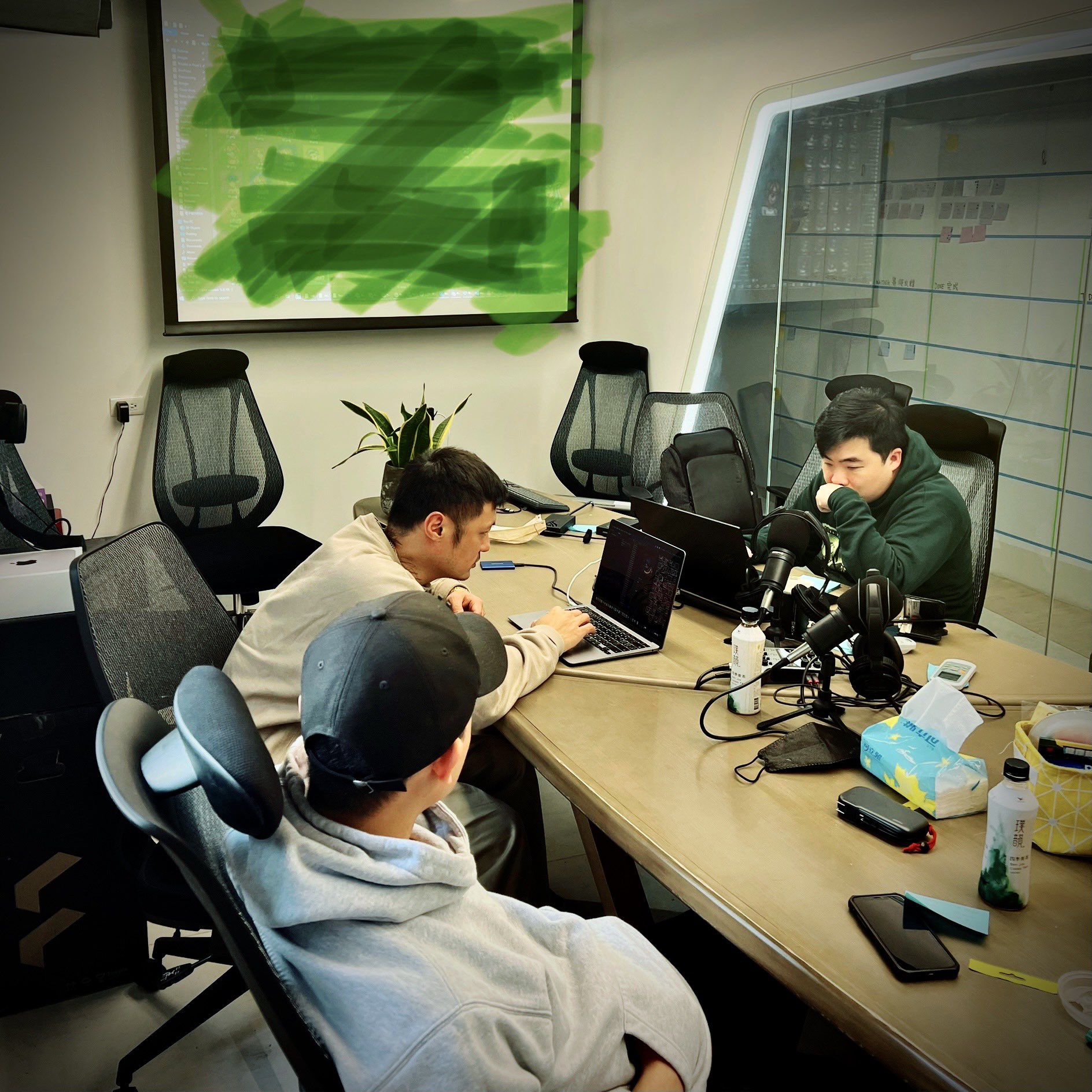 He didn't get to see his aunt before she died