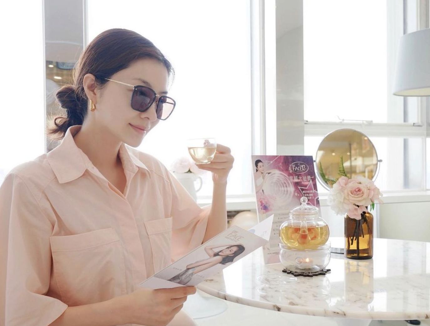 Shu Qi and Leehom were once snapped shopping for rings