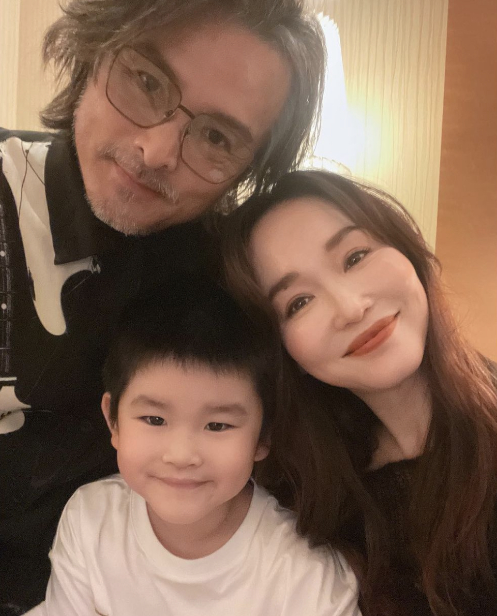 Christopher Lee with his wife Fann Wong and their son Zed