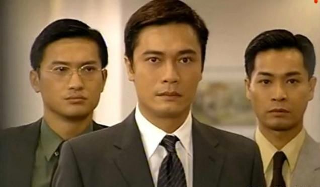 Gallen (centre) with Sunny Chan & Roger Kwok in At The Threshold Of An Era