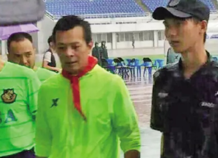 Felix Wong was wearing green but he was actually seeing red