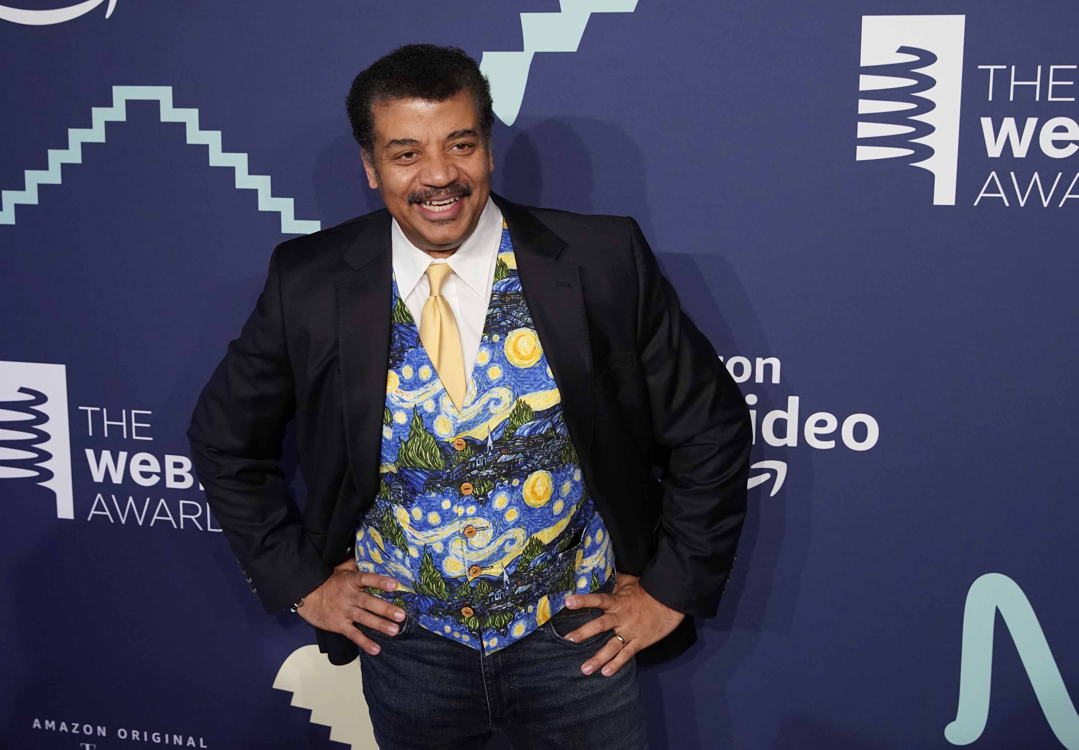 Astrophysicist Neil degrasse Tyson 