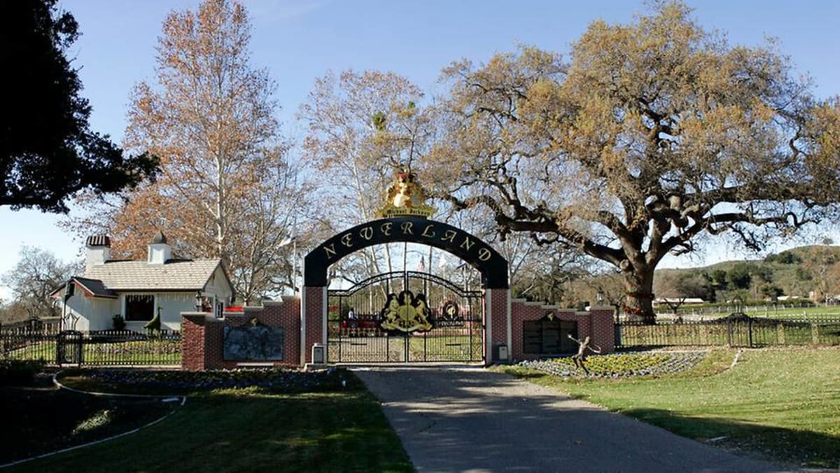 michael-jackson-s-neverland-ranch-sold-for-knockdown-price
