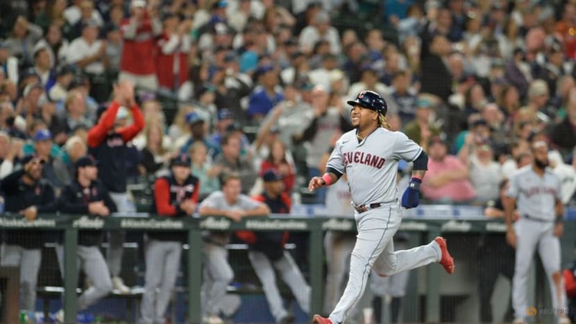 MLB roundup: Guardians' uprising upends Mariners MLB roundup: Guardians' uprising upends Mariners
