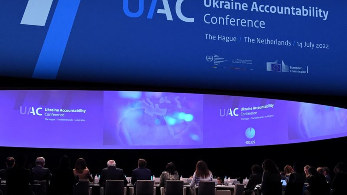 45 negara berjanji untuk mengoordinasikan bukti kejahatan perang di Ukraina