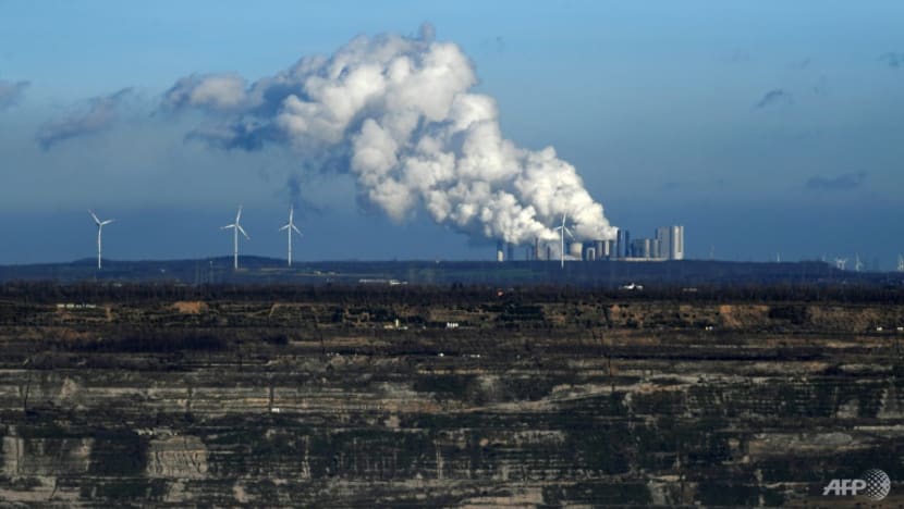 Renewables help offset rise in coal emissions: IEA Renewables help offset rise in coal emissions: IEA