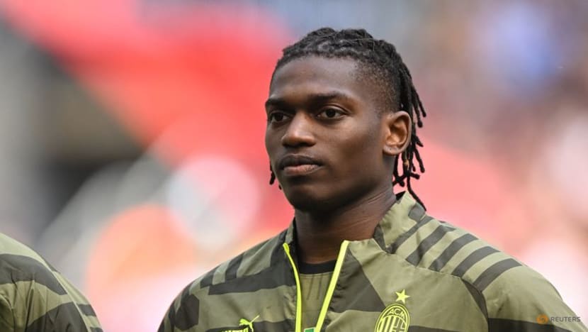 Milan's Leao set to return for Champions League semi-final decider