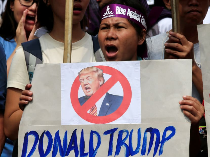 ‘Dump Trump’, say Philippine protesters