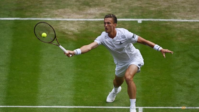 Medvedev into last eight for first time after Lehecka retires injured 