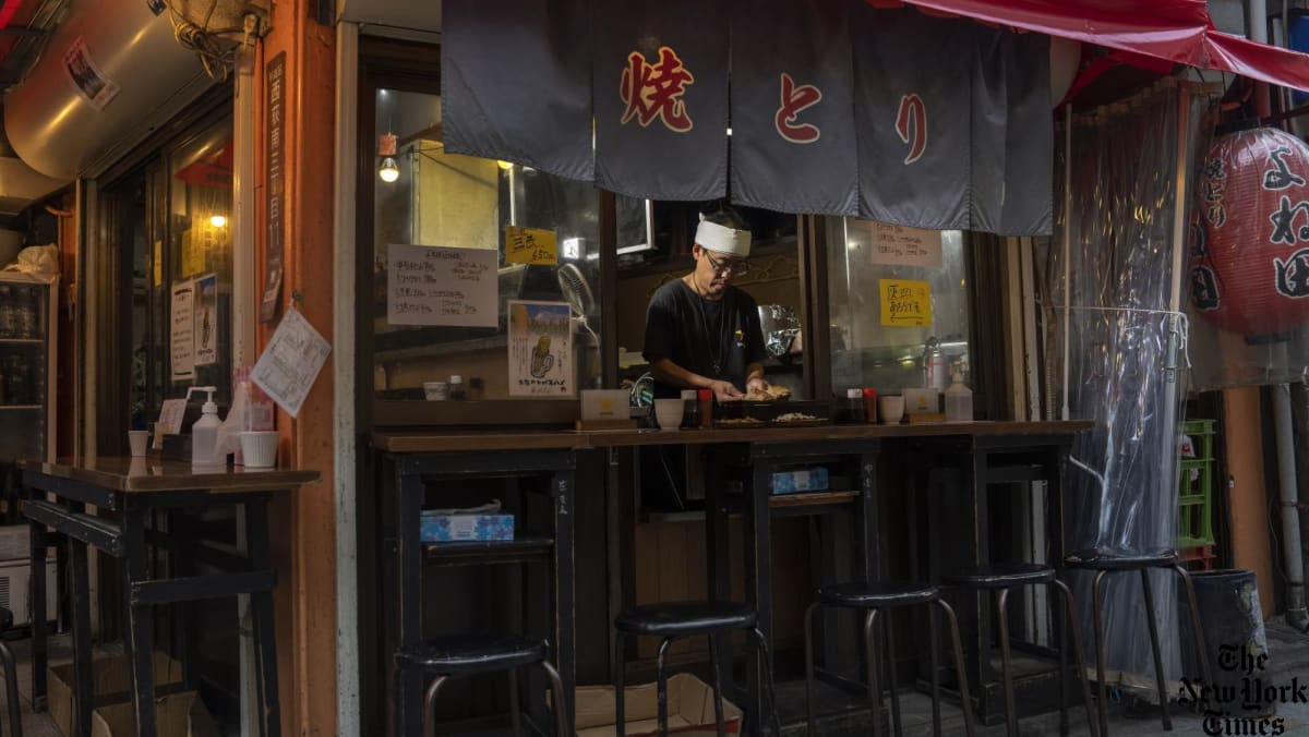 A cook’s tour of the Tokyo food scene, from a pricey kaiseki spot to a chain noodle joint A cook’s tour of the Tokyo food scene, from a pricey kaiseki spot to a chain noodle joint
