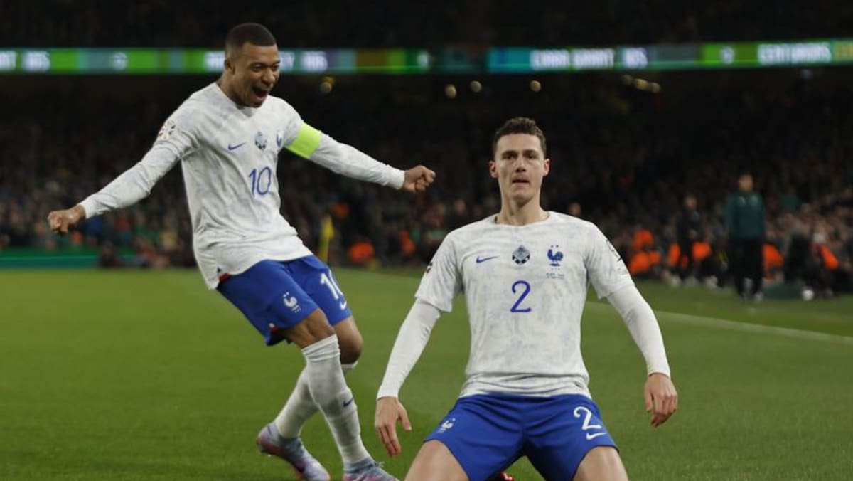 Penyelamatan Pavard, Maignan bersinar saat Prancis mengalahkan Irlandia di kualifikasi Euro
