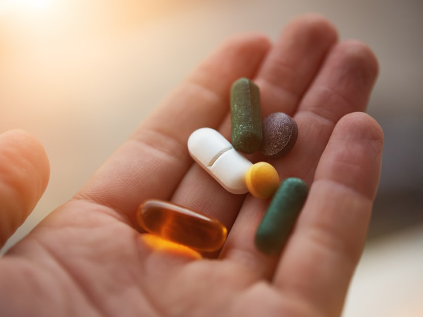 Taking vitamins on an empty stomach? 8 do's and don'ts of health supplements Taking vitamins on an empty stomach? 8 do's and don'ts of health supplements
