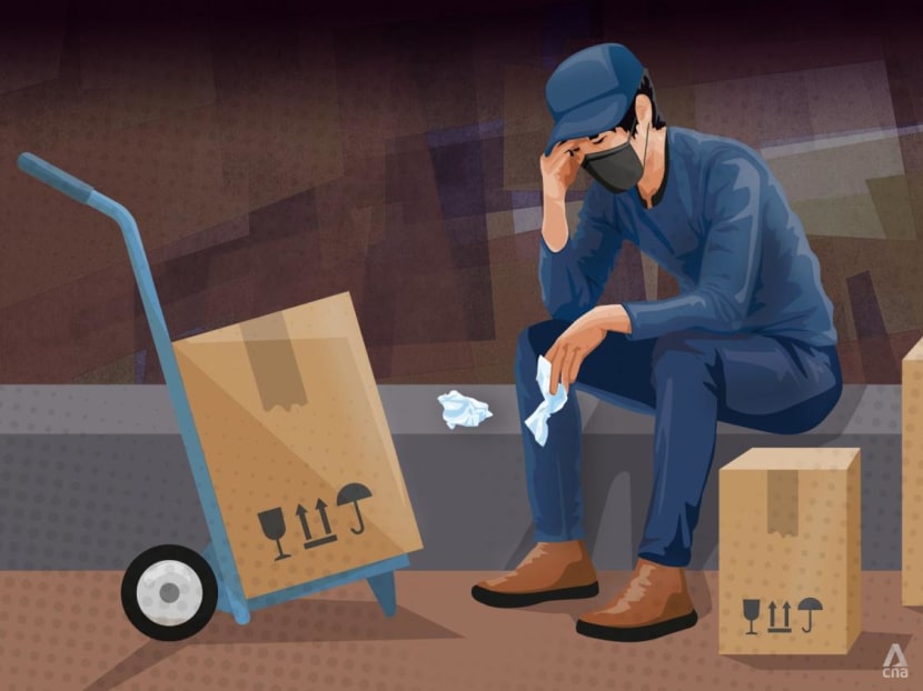 Go to work sick or take a day off and forfeit a bonus? It's not as clear cut as it seems, say employees Go to work sick or take a day off and forfeit a bonus? It's not as clear cut as it seems, say employees