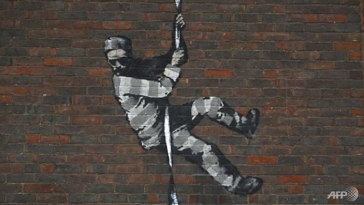elusive-artist-banksy-confirms-he-s-behind-prison-artwork-in-english-town