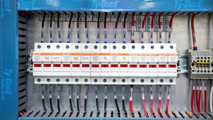 Lagging vaccination rate puts Canadian factories at competitive disadvantage Lagging vaccination rate puts Canadian factories at competitive disadvantage