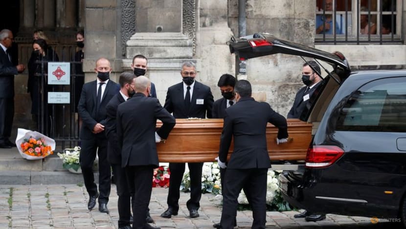 Family, stars including Alain Delon bid farewell to iconic French actor Belmondo Family, stars including Alain Delon bid farewell to iconic French actor Belmondo