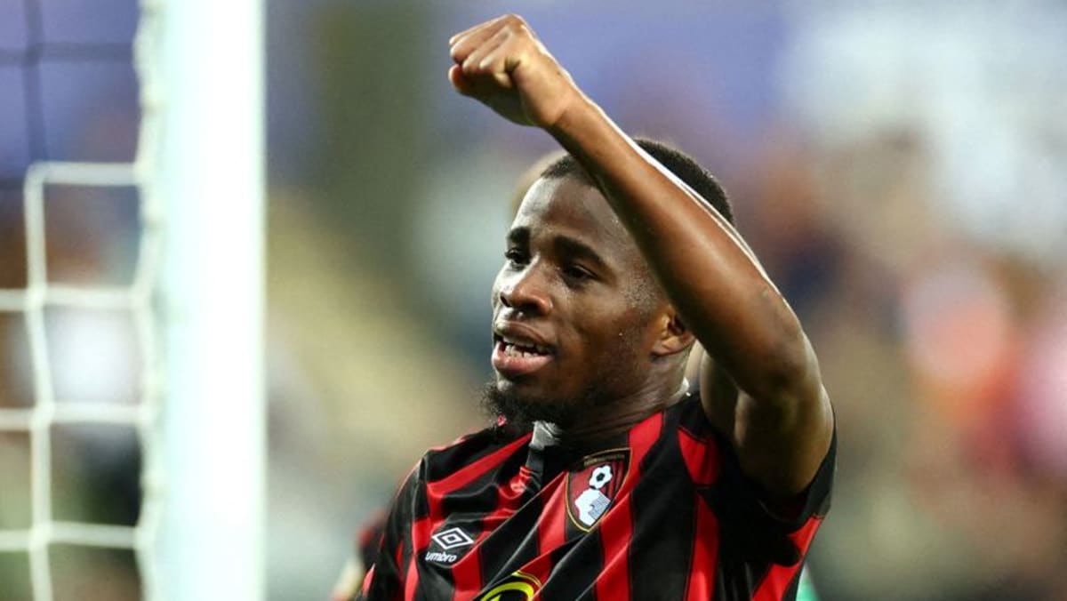 Napoli sign Bournemouth midfielder Traore on loan - CNA