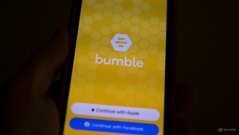 Bumble cuts annual revenue forecast as Ukraine war, competition bite Bumble cuts annual revenue forecast as Ukraine war, competition bite