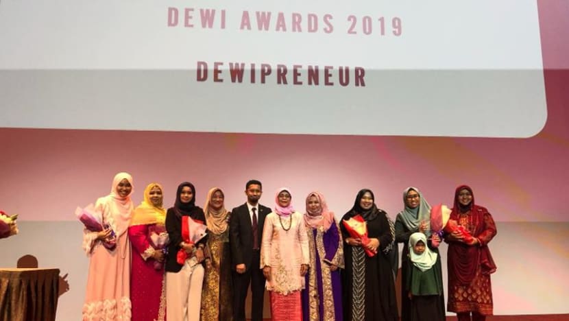 Dua usahawan wanita, Nur Suliani dan Norhuda Robani, menang Anugerah Dewipreneur 2019