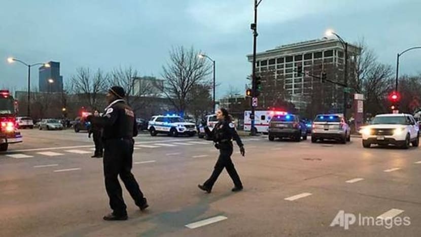 4 individu termasuk penyerang terbunuh dalam serangan di hospital Chicago