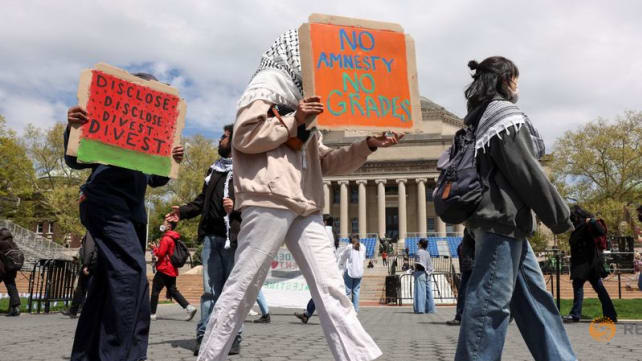 Columbia University president faces vote of confidence as protests spread