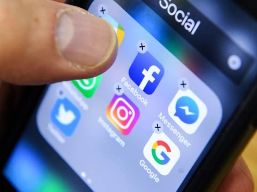 Instagram ousting fake followers from accounts Instagram ousting fake followers from accounts