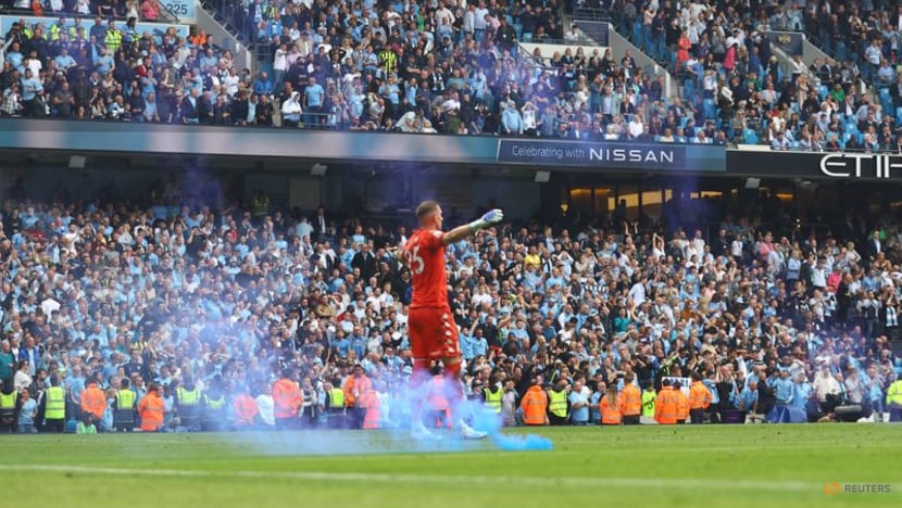 City apologise after Villa keeper attacked during celebrations City apologise after Villa keeper attacked during celebrations