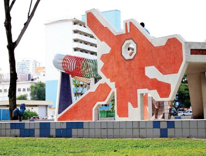 Singapores Dazzling Dragon Themed Decor Delight for Chinese New Year