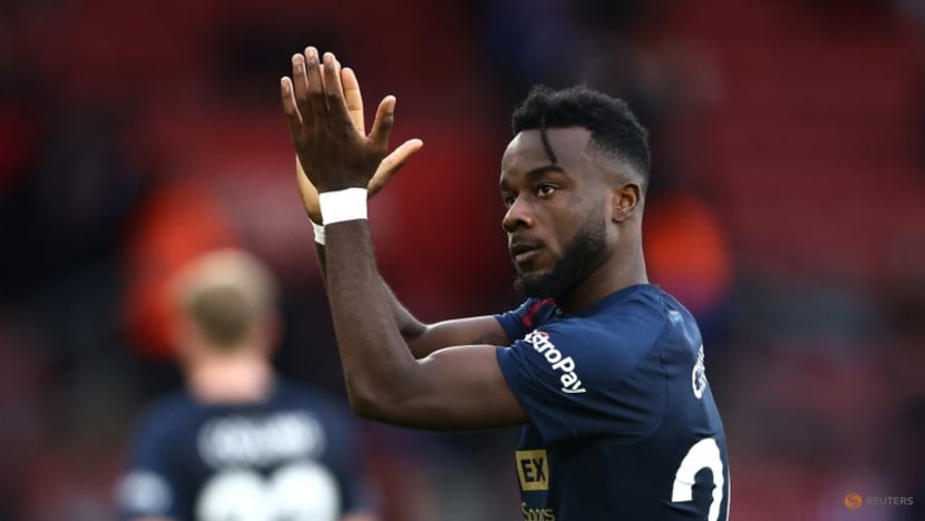 Cornet double earns Burnley point at Southampton Cornet double earns Burnley point at Southampton