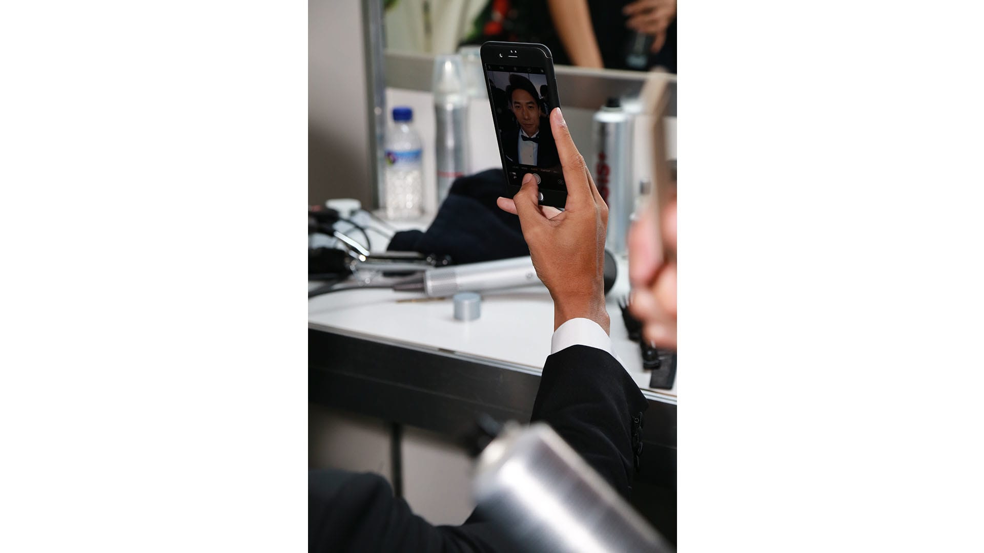 What Did Rui En & Rebecca Lim Do Together At Star Awards 2017? - 8days