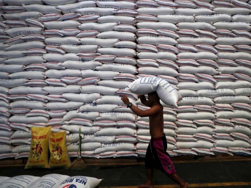 Philippines curbs rice prices as inflation worry mounts TODAY
