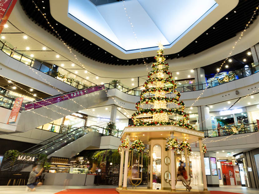 Wrap up your gift-buying spree with Black Friday deals and Christmas delights at Great World Wrap up your gift-buying spree with Black Friday deals and Christmas delights at Great World