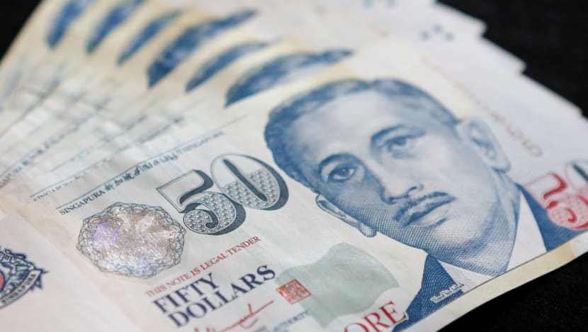 20200409 jy singapore dollar cash