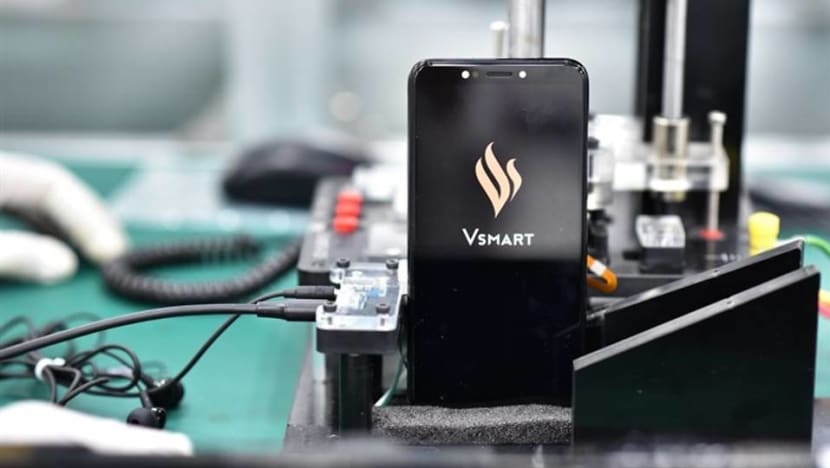 Vietnam's Vingroup to launch smartphones next week as part of tech push Vietnam's Vingroup to launch smartphones next week as part of tech push