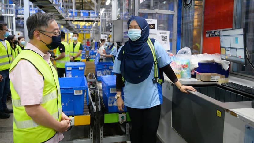 Flow of goods and supplies between Malaysia and Singapore to continue during FMCO: Gan Kim Yong Flow of goods and supplies between Malaysia and Singapore to continue during FMCO: Gan Kim Yong