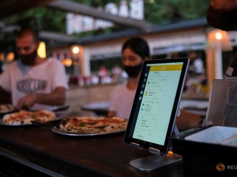 Pizza restaurant launches Spain's first virtual waiter app Pizza restaurant launches Spain's first virtual waiter app