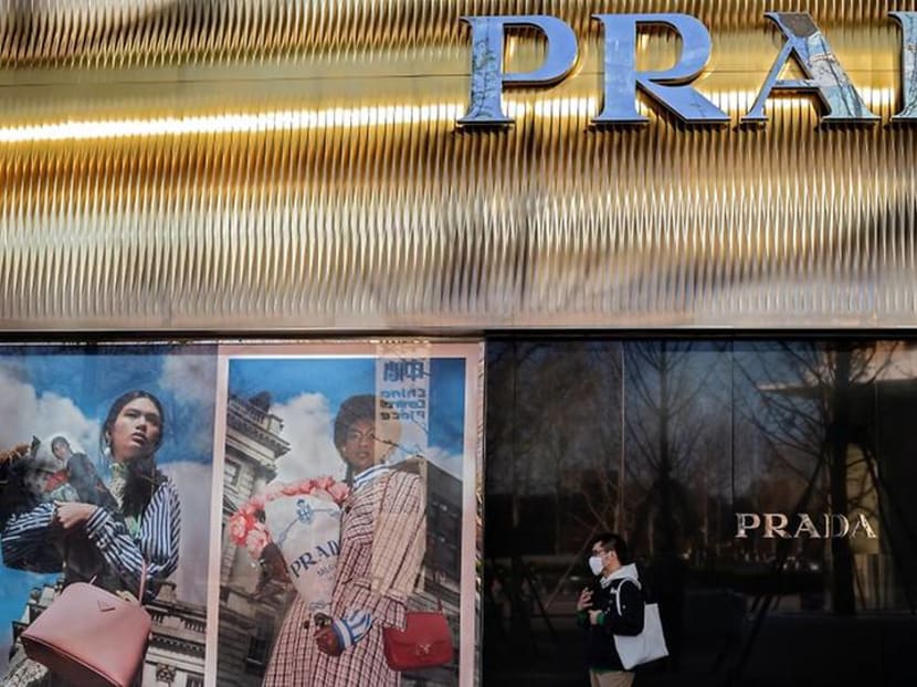 prada sale 2019