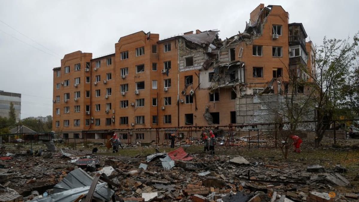 Rusia mengajukan klaim ‘bom kotor’ Ukraina ke PBB sementara negara-negara Barat menganggapnya salah