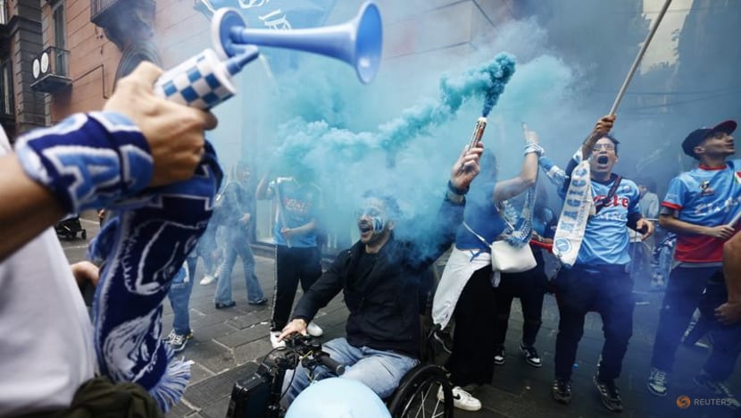 Take two! Naples gears up again for huge title party