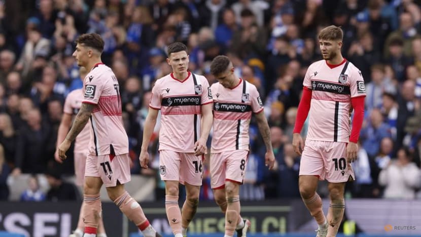Five-star Brighton crush Grimsby's FA Cup dream to move into semis Five-star Brighton crush Grimsby's FA Cup dream to move into semis