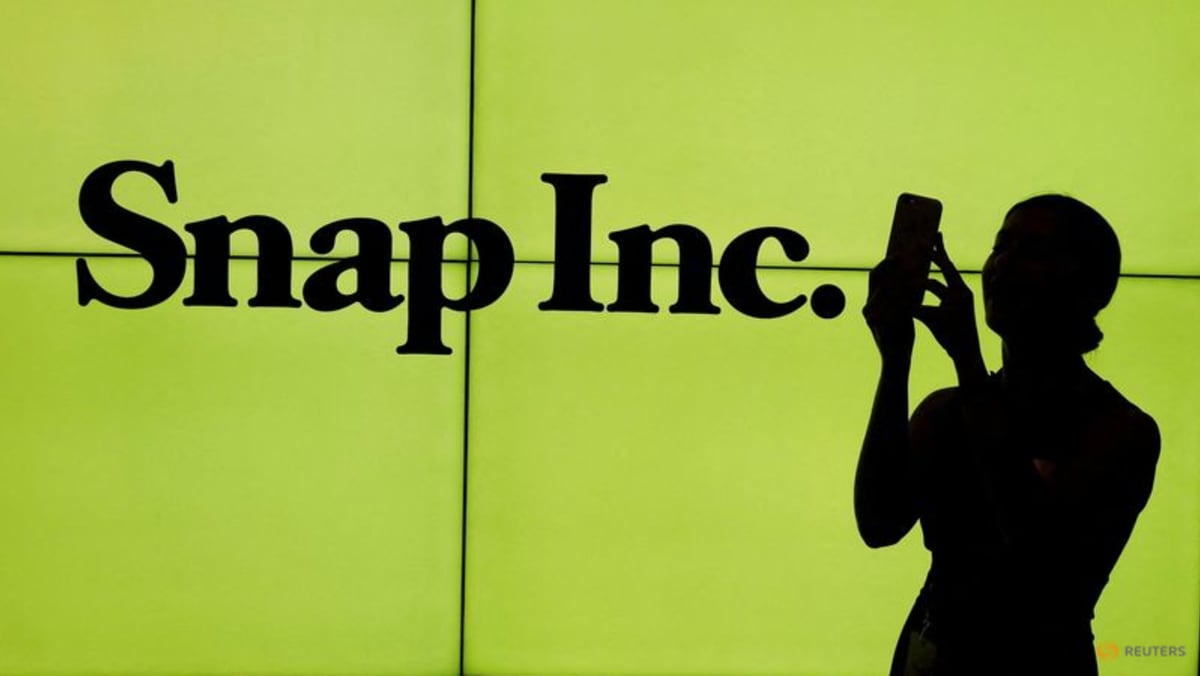 Snap Reaches 1 Million Premium Subscribers In Bid For New Revenue 