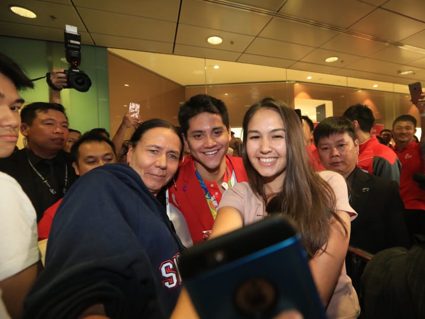 Lord of the butterfly Joseph Schooling feted like a king on return Lord of the butterfly Joseph Schooling feted like a king on return