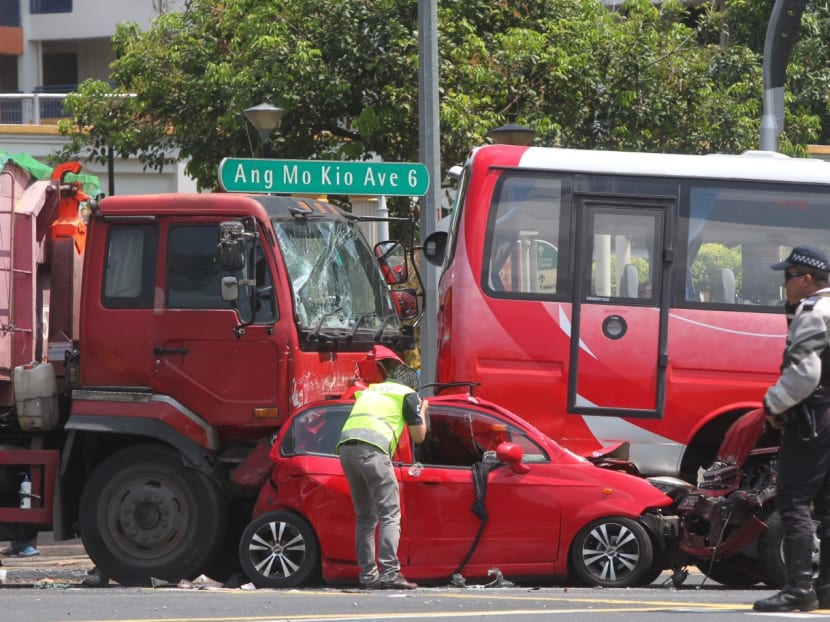 Truck driver involved in six-vehicle accident arrested