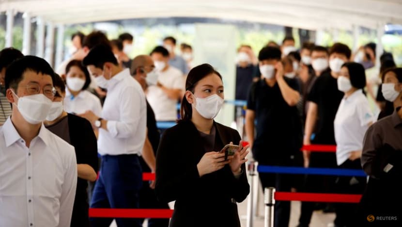 South Korea to begin offering COVID-19 vaccine booster shots in October South Korea to begin offering COVID-19 vaccine booster shots in October
