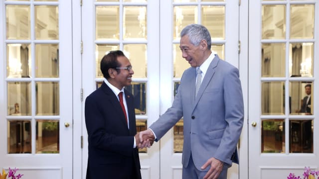 李显龙总理同东帝汶总理在总统府会晤